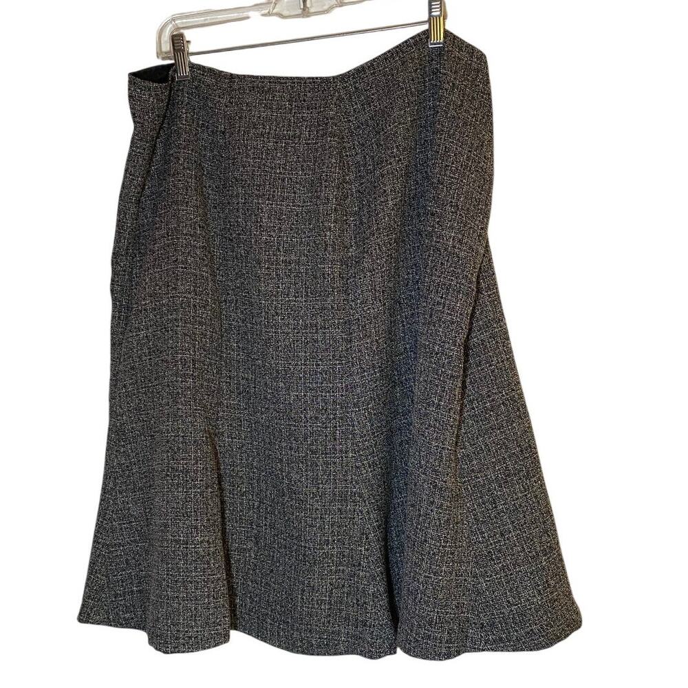 J205 Dressbarn Womens 20W Gray Tweed Flared Midi Skirt Lined Career Work - Picture 2 of 7